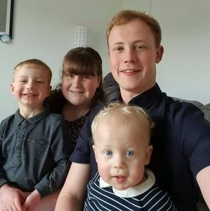 Meet your Posher, Jasmin